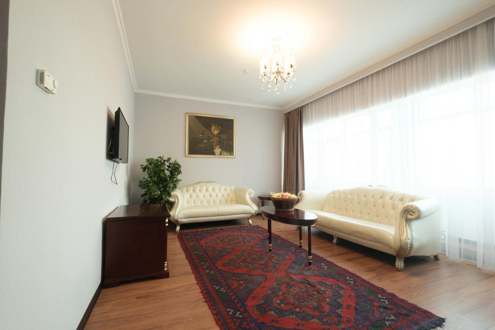 Reikartz Park Astana Ex-Royal Park Hotel & Spa Kültér fotó