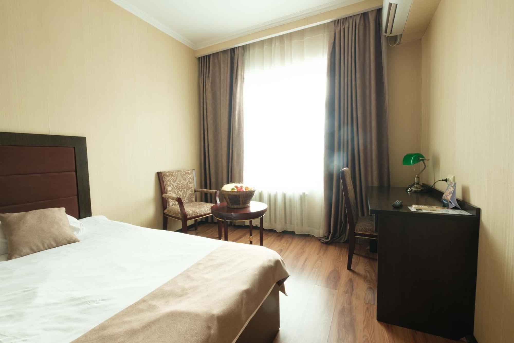 Reikartz Park Astana Ex-Royal Park Hotel & Spa Kültér fotó
