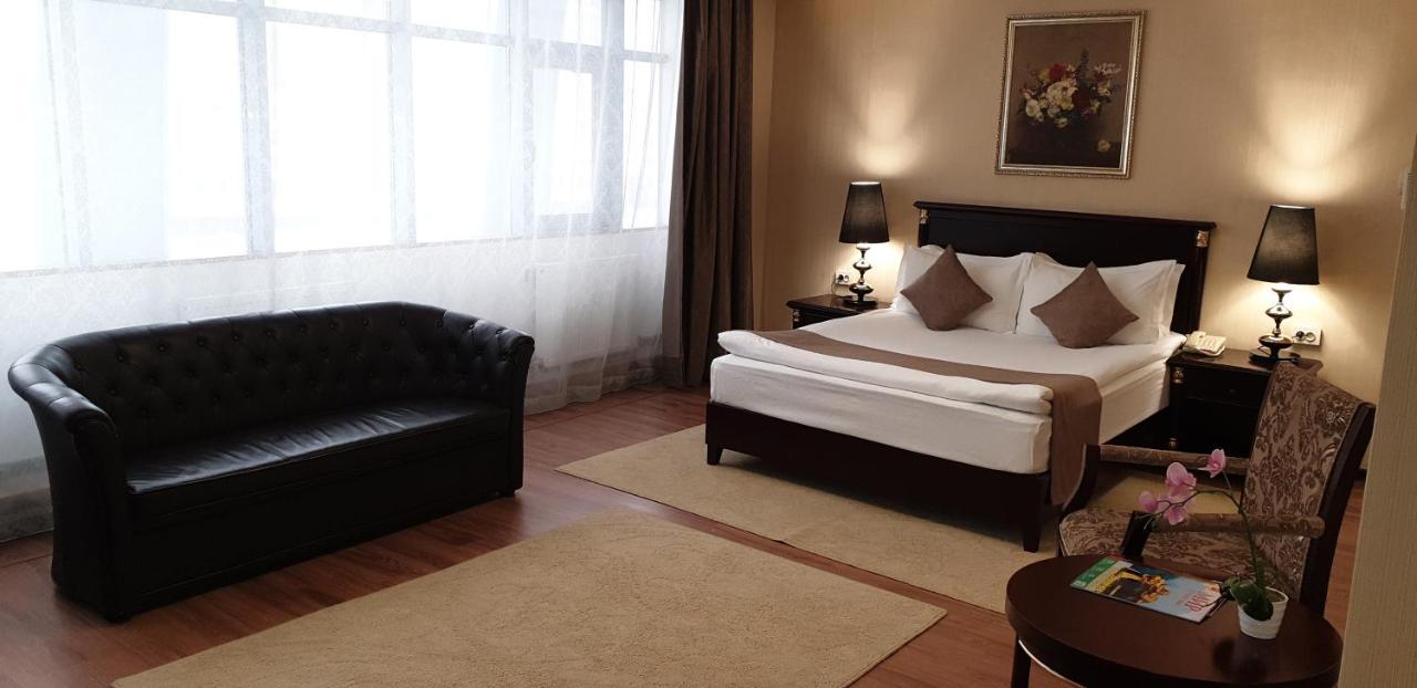 Reikartz Park Astana Ex-Royal Park Hotel & Spa Kültér fotó